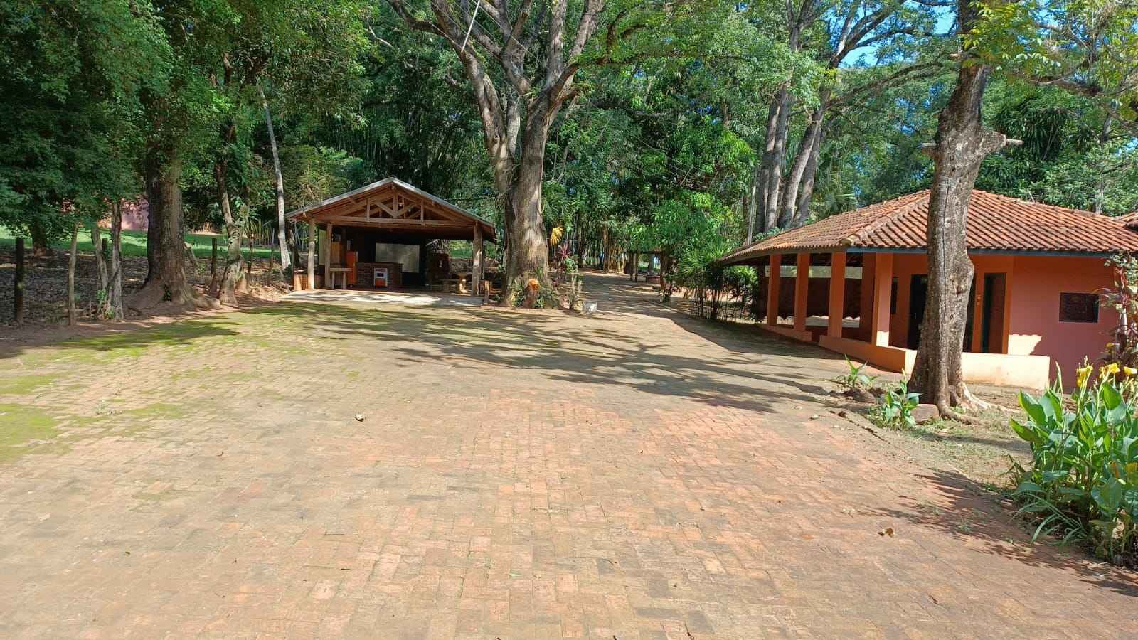 Sítio de 1,5 alqueire estruturado para haras, na região de Jaú em Barra Bonita