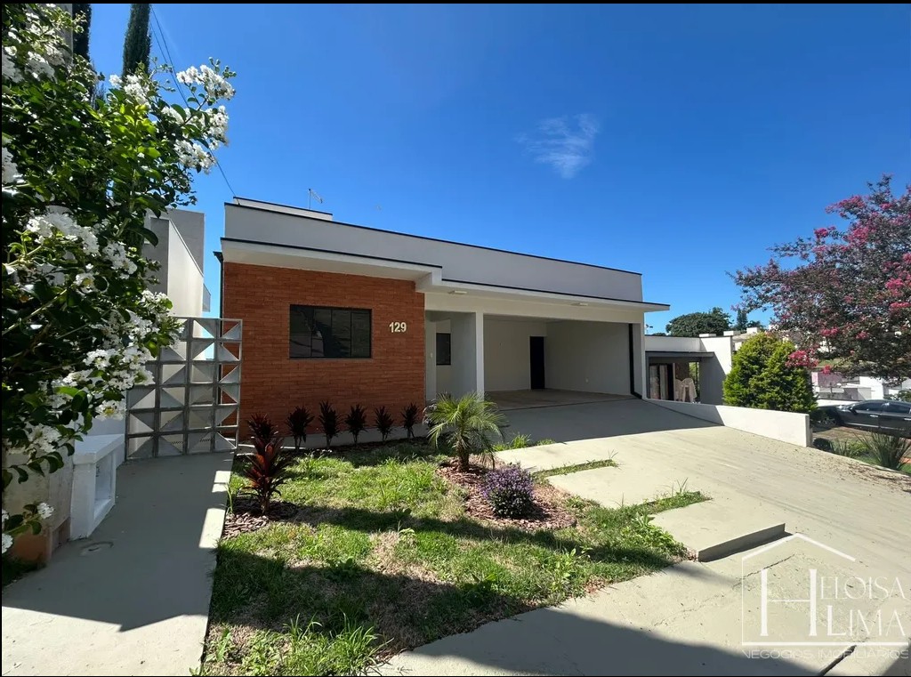 Casa com vista privilegiada no Condomínio Picollo Villaggio em Jundiaí